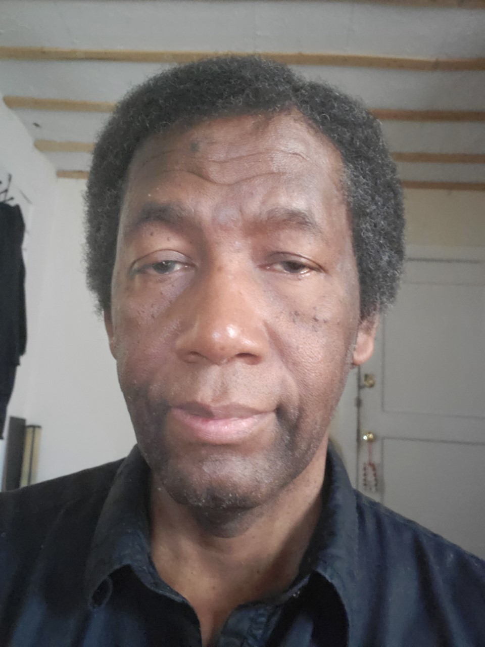 Headshot of Eric Gray