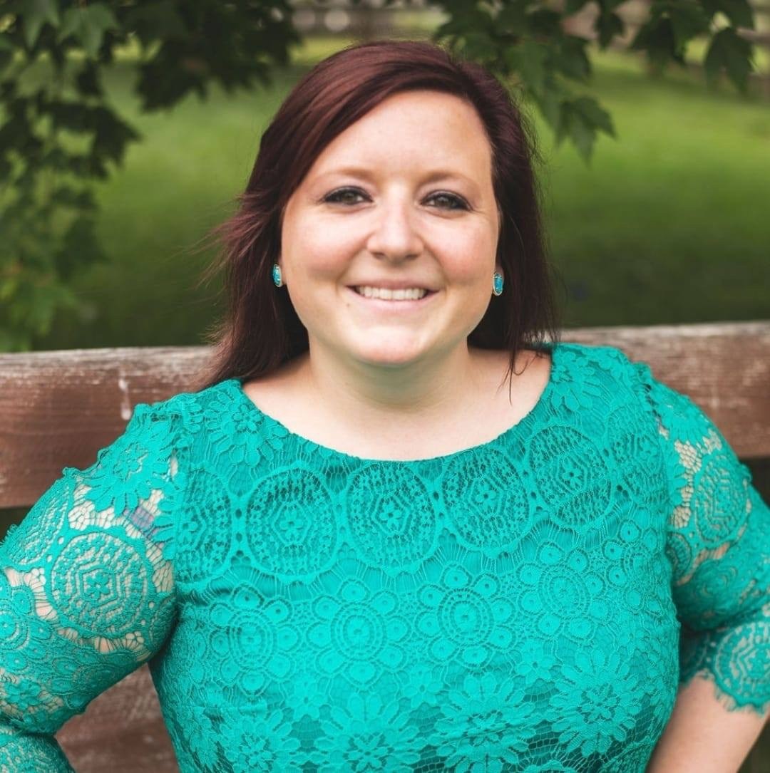 Headshot of Nikki Murray