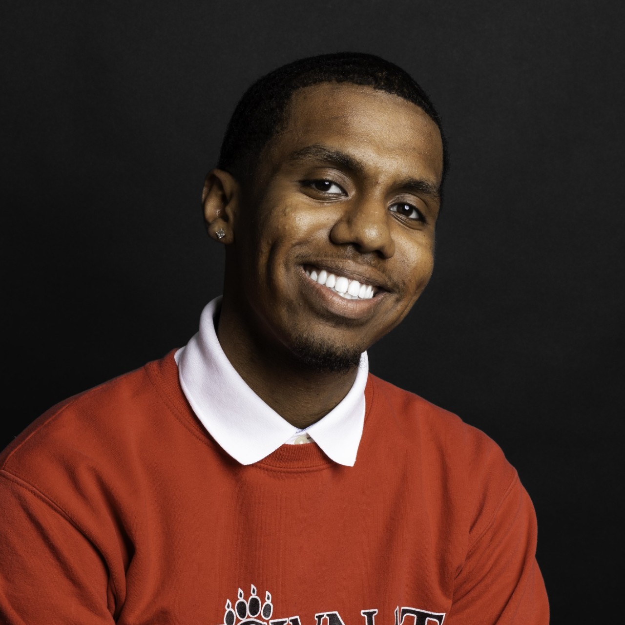 Headshot of Siinboon Daba